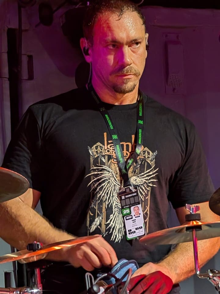Wastedland performing live at Soundstorm